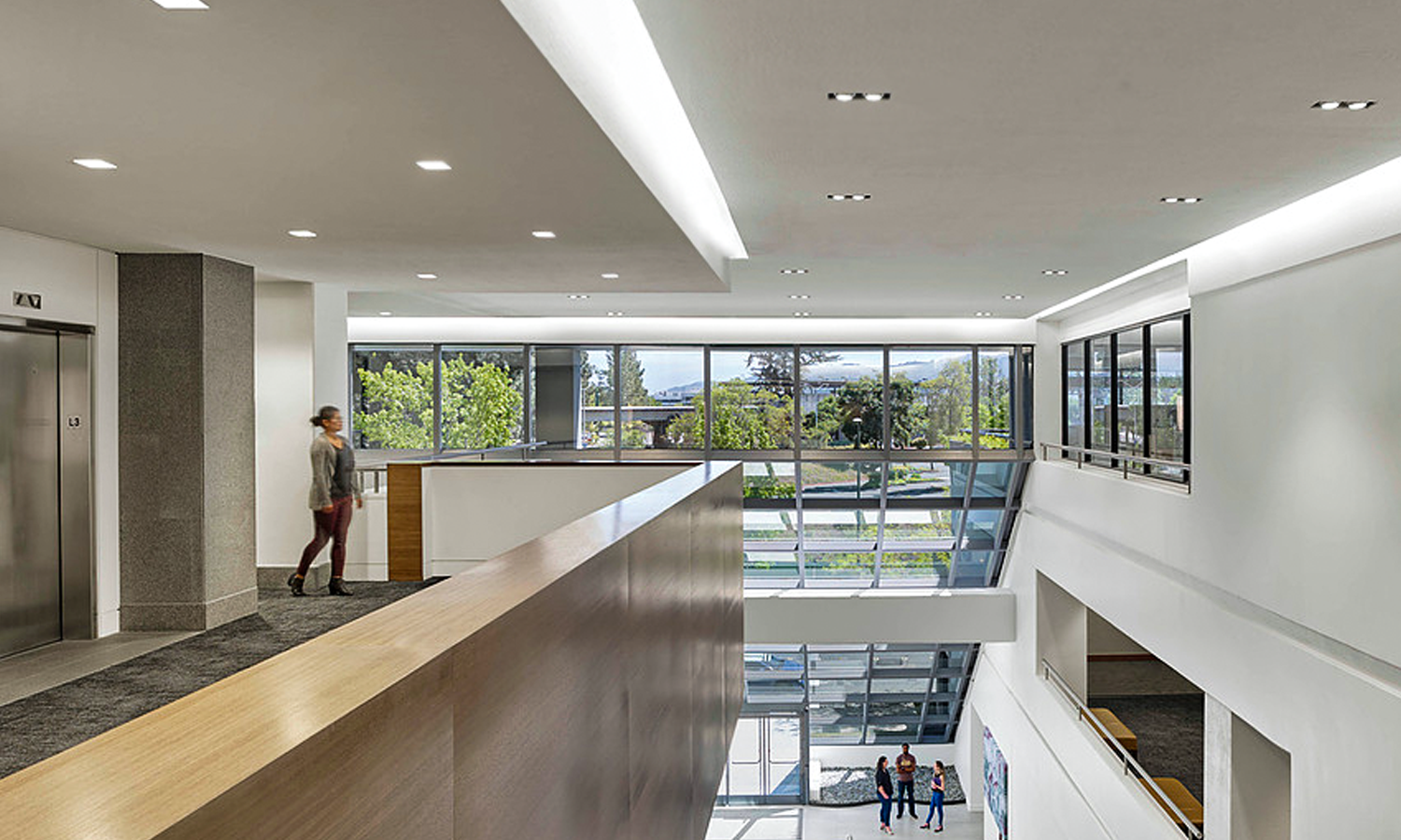 Recessed - Madison - Upper floor balcony